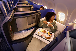 United Adds 10 International Cities for 2027; Largest Expansion in Airline's History